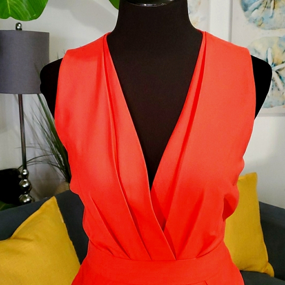 Dress - Picture 2 of 5